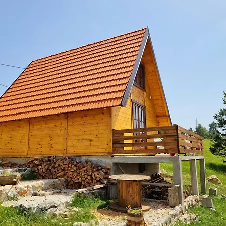 Ljeljen Koliba Chalet *