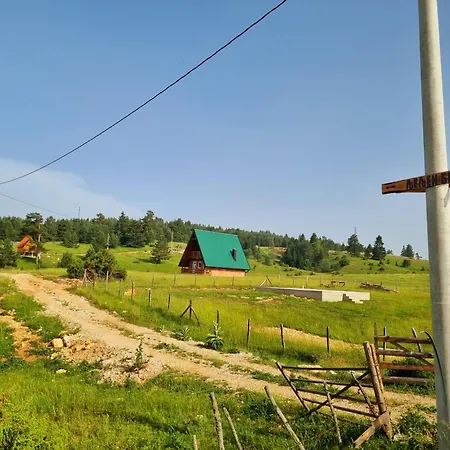 샬레 Ljeljen Koliba *