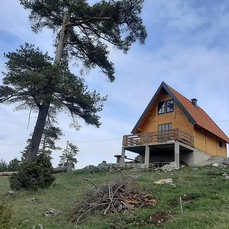 Ljeljen Koliba Chalet Sokolac (East Sarajevo)